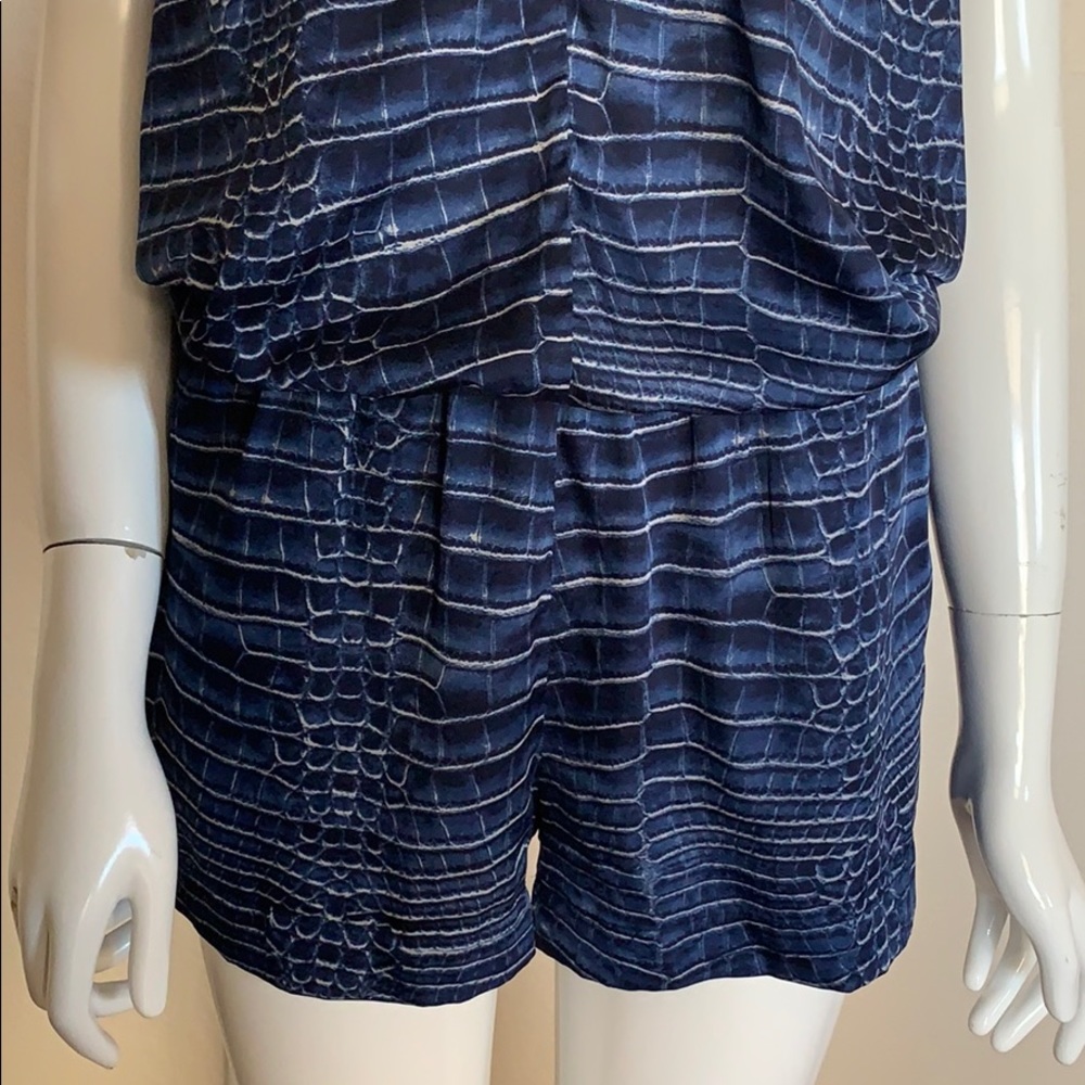 BCBG Maxazria Jumper short Halter Top Sleeveless - Picture 4 of 8